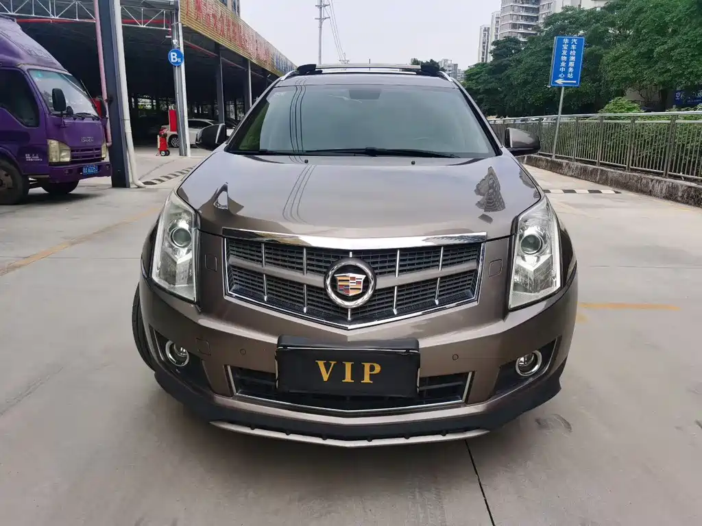 Cadillac SRX 2013 — фото 2