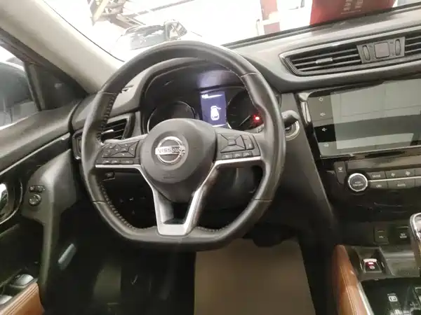 Nissan X-Trail 2020