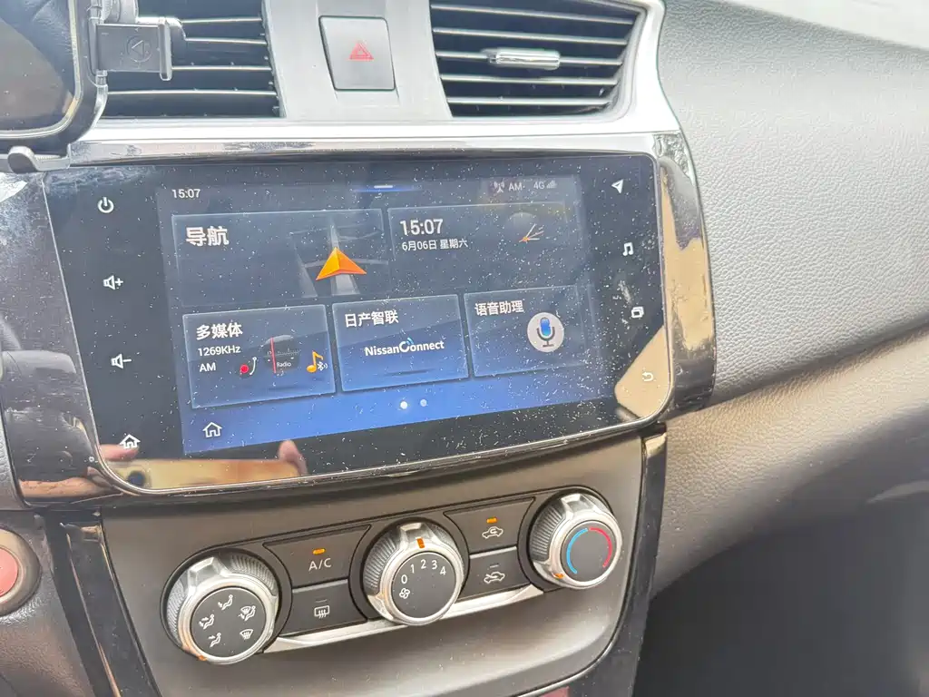 Nissan Sylphy 2019 — фото 16