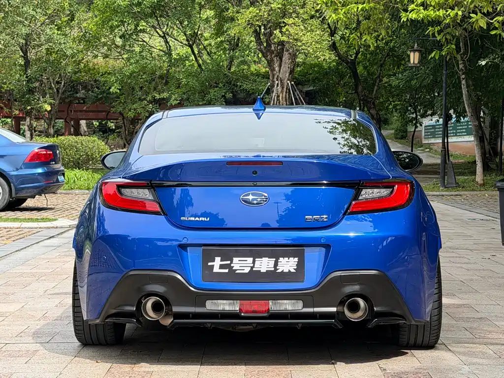 Subaru BRZ 2022 — фото 19