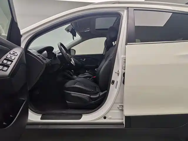 Hyundai ix35 2015 — фото 14