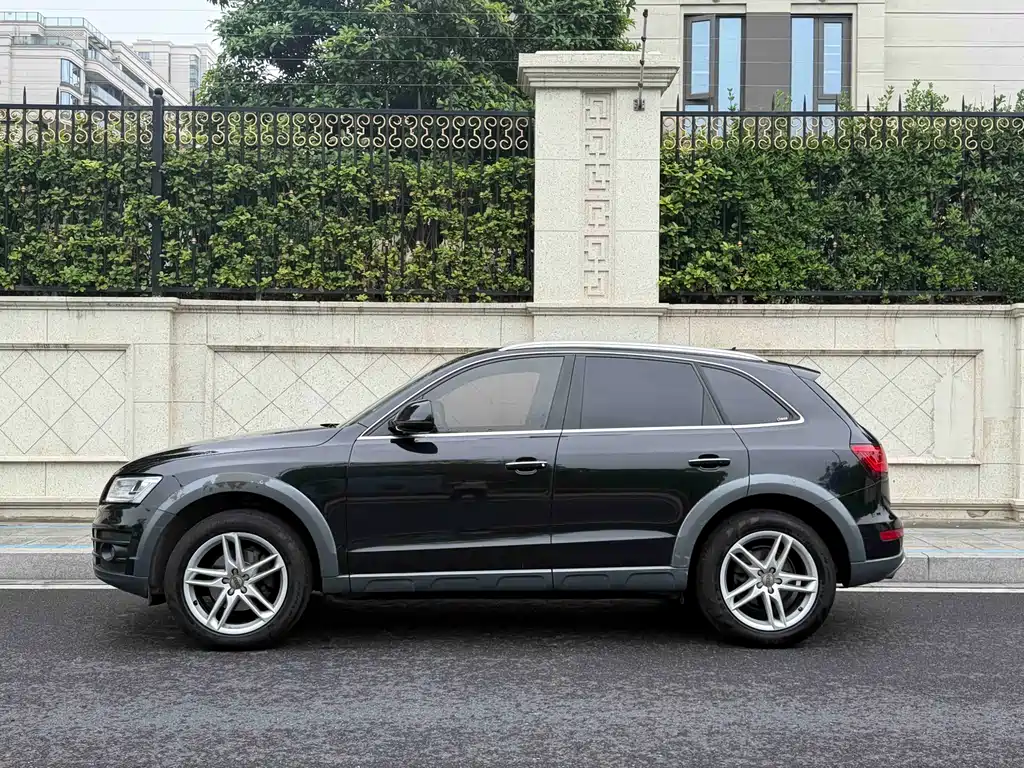 Audi Q5 2018 — фото 3