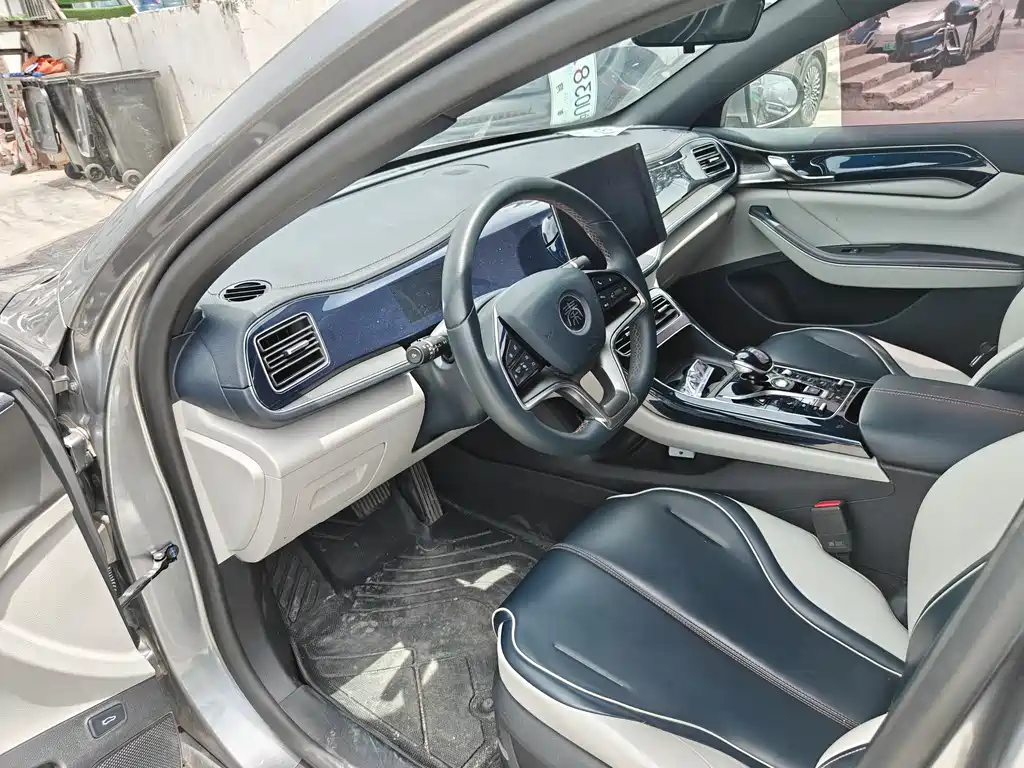 BYD Qin PLUS 2021 — фото 4