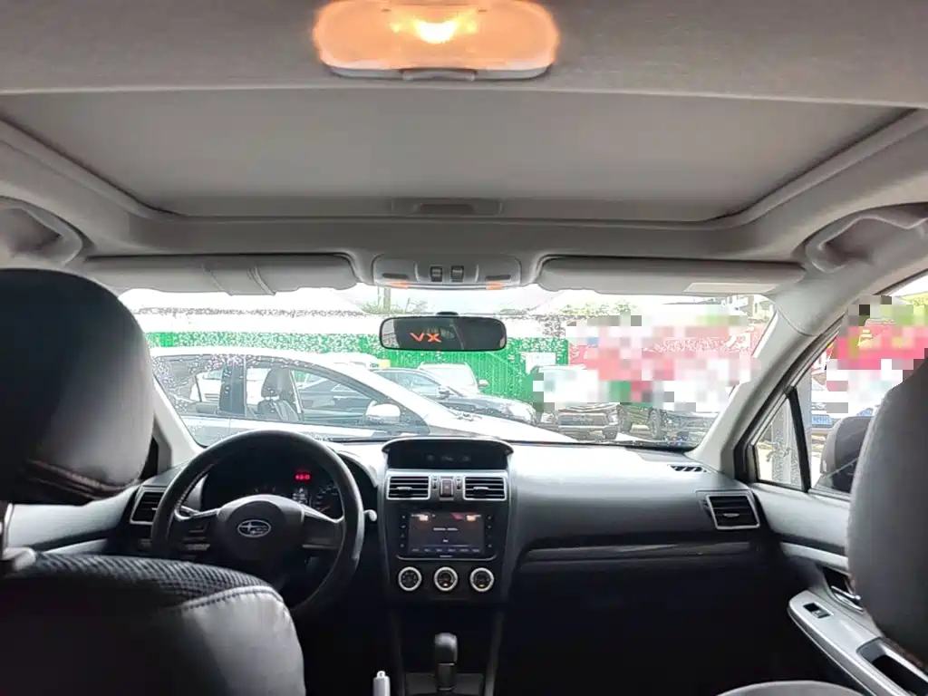 Subaru XV 2015 — фото 18