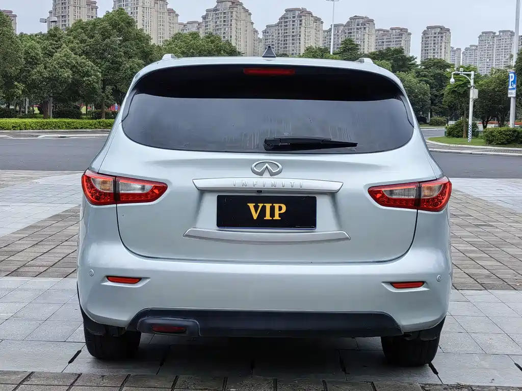 Infiniti JX 2014
