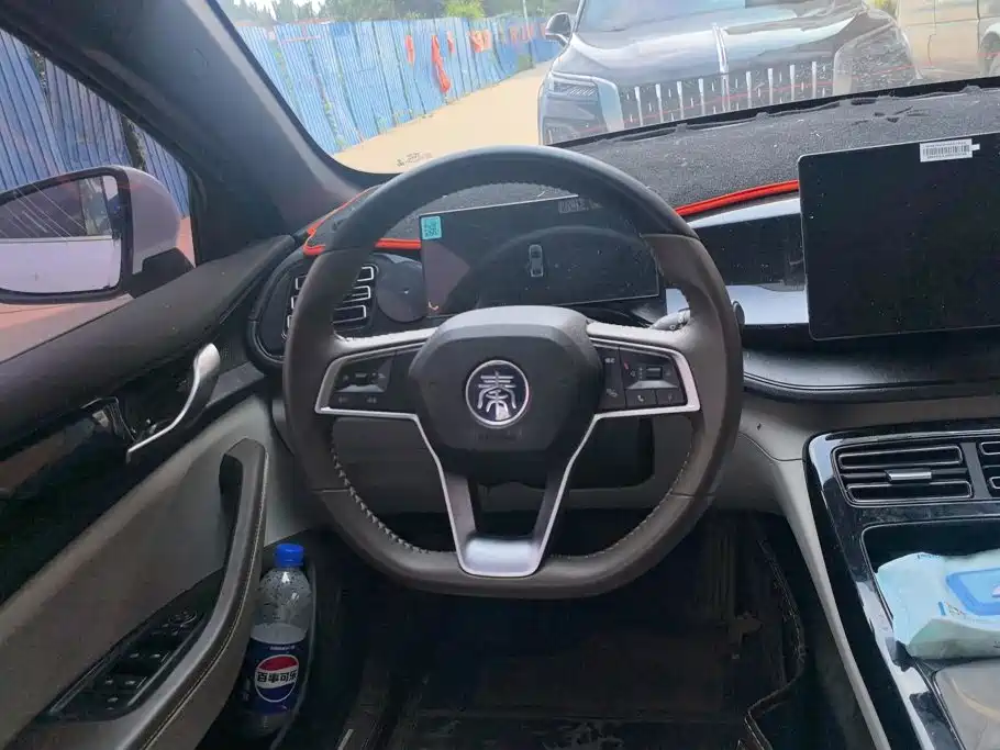 BYD Qin PLUS 2025 — фото 15