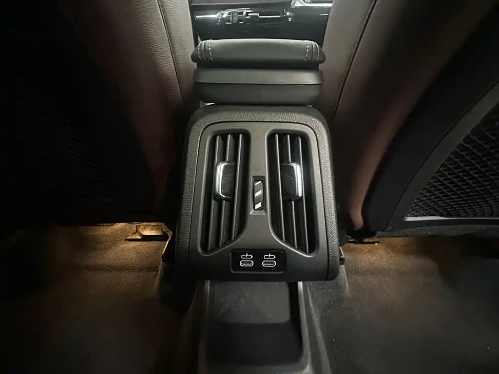 BMW X1 2023 — фото 16