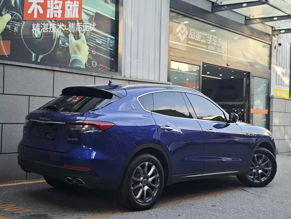 Maserati Levante 2021 — фото 25