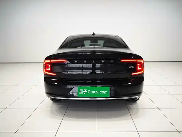 Volvo S90 2021