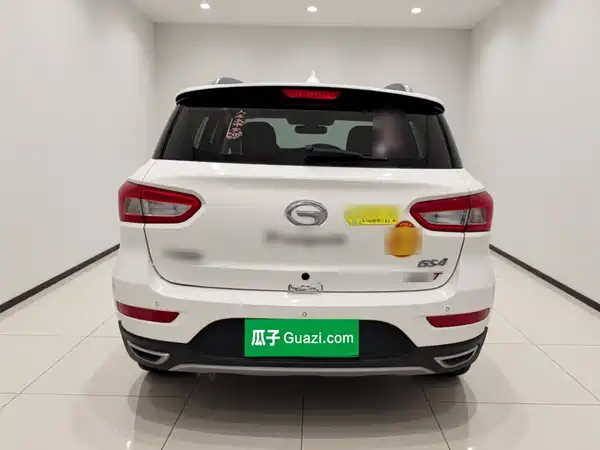 GAC Trumpchi GS4 2017
