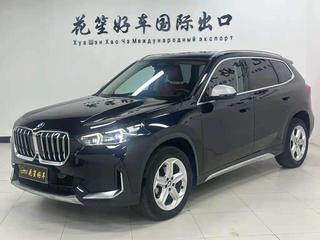 BMW X1 2023 — фото 1