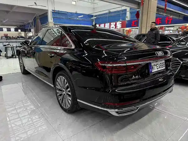 Audi A8 2019