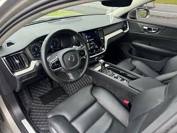 Volvo S60 2020