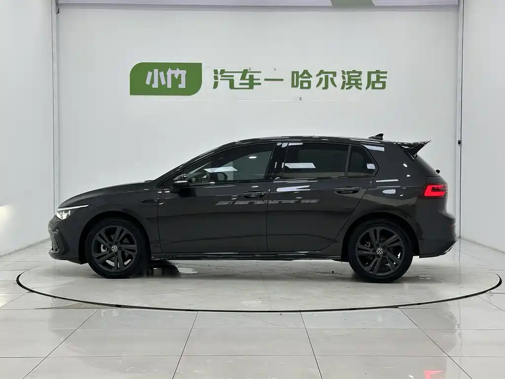 Volkswagen Golf 2022