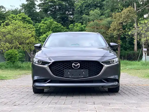 Mazda 3 Axela 2020