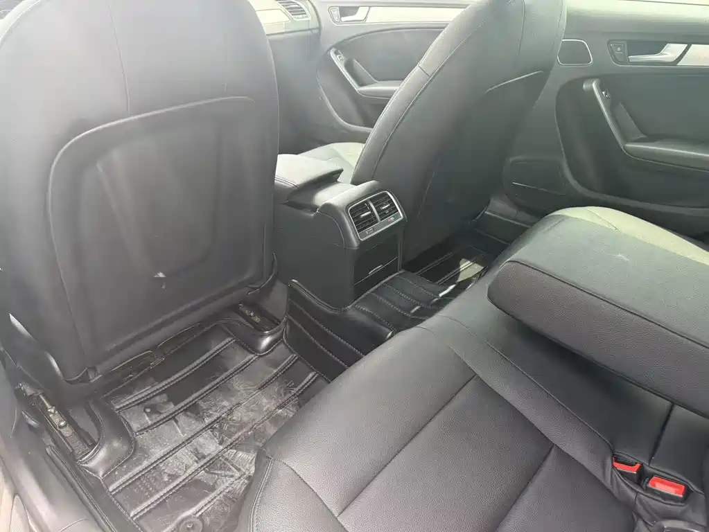 Audi A4L 2016