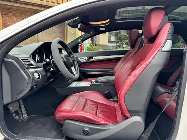 Mercedes-Benz E-Class 2014