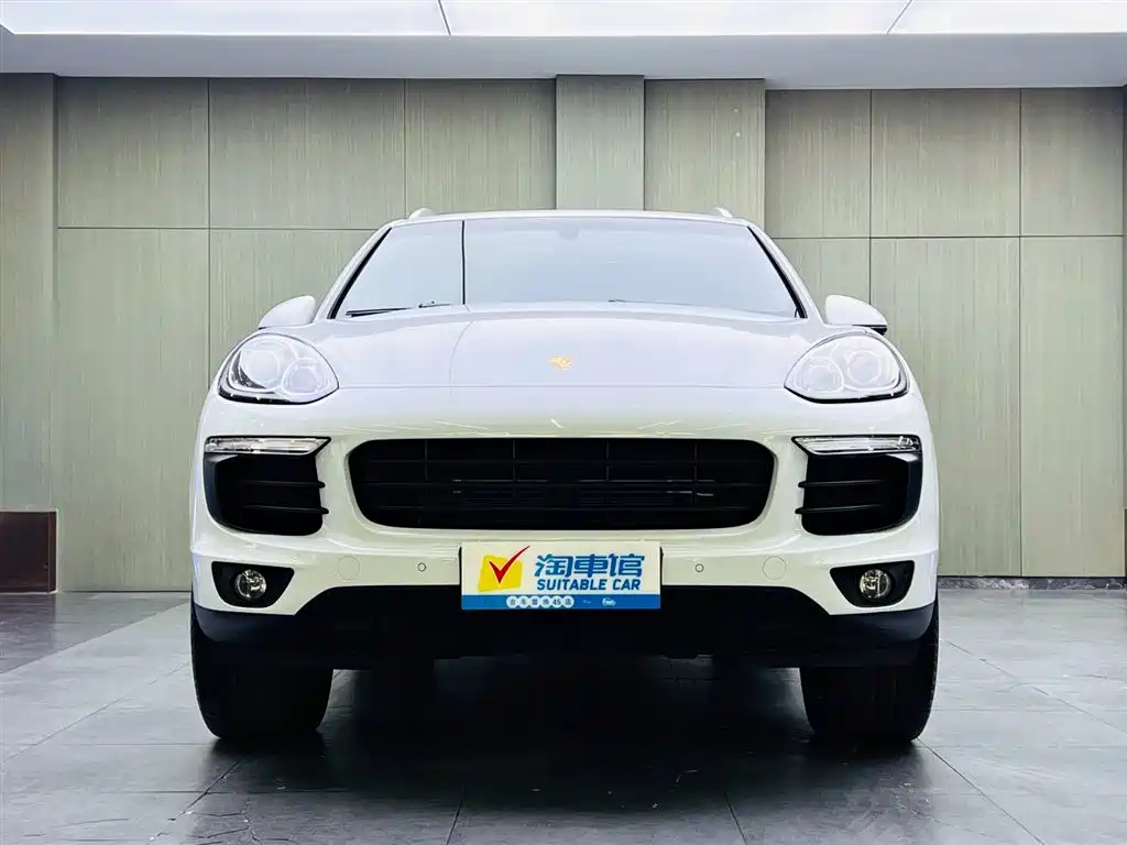 Porsche Cayenne 2017 — фото 2