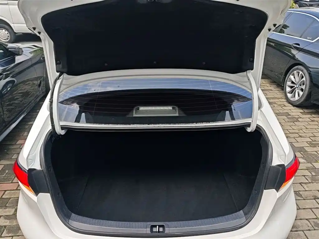 Toyota Levin 2023 — фото 19