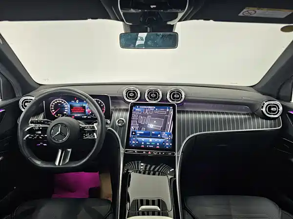 Mercedes-Benz GLC 2024