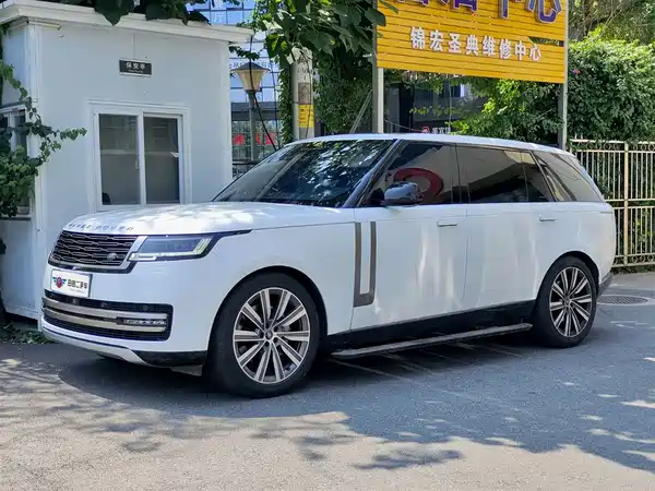 Land Rover Range Rover 2023