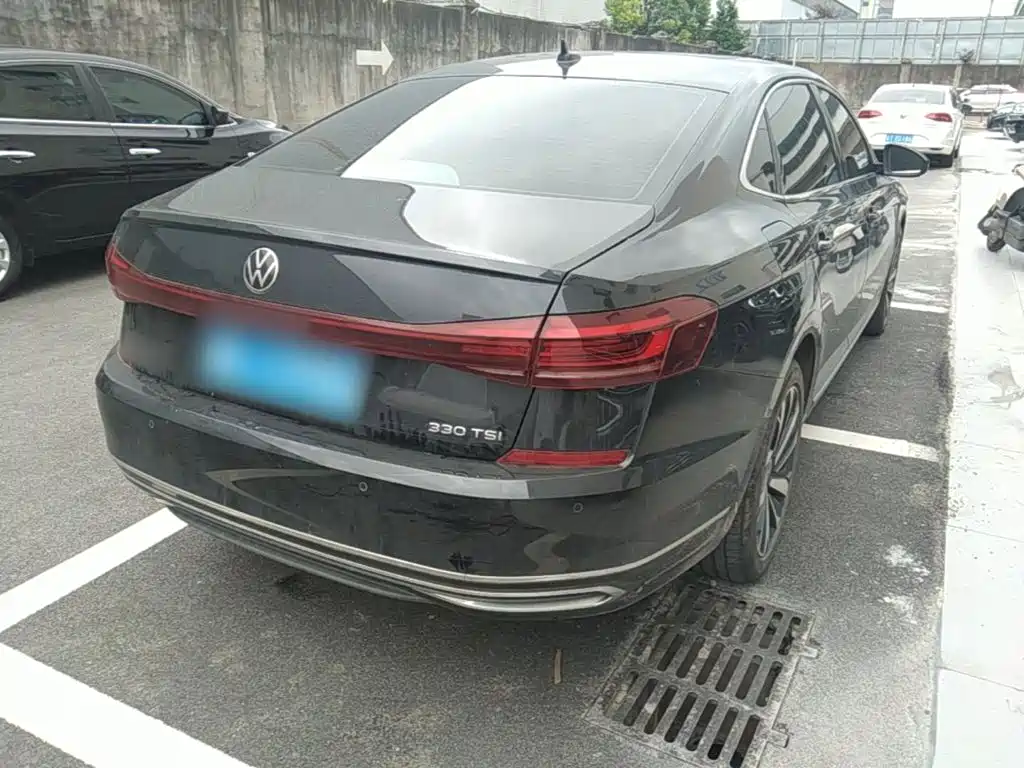 Volkswagen Passat 2024
