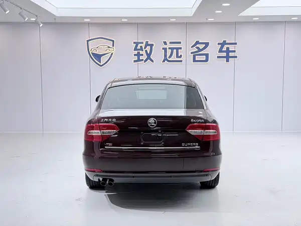 Skoda Superb 2016