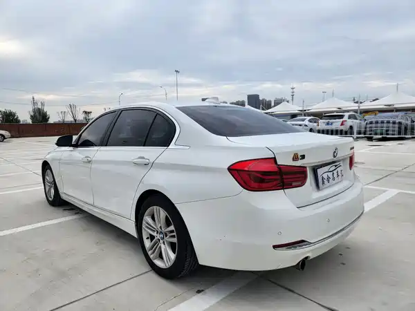 BMW 3 Series 2016