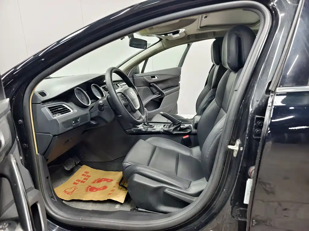 Peugeot 508 2013 — фото 11