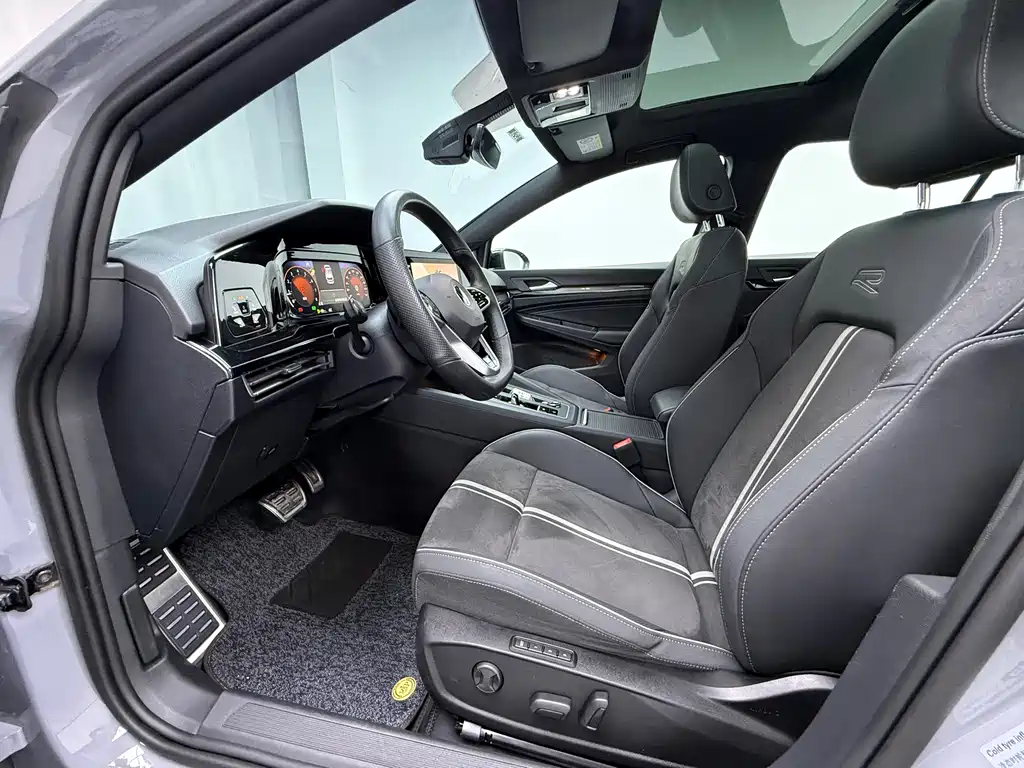 Volkswagen Golf 2023