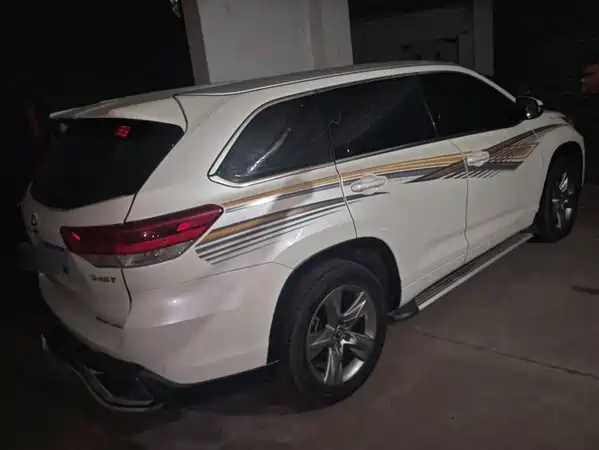 Toyota Highlander 2020