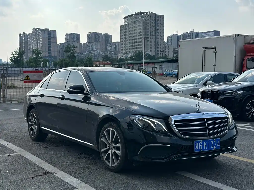 Mercedes-Benz E-Class 2018 — фото 3