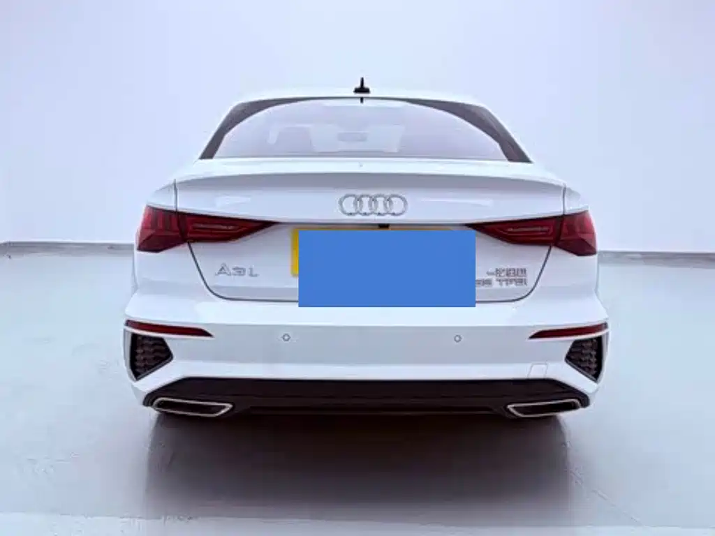 Audi A3 2022 — фото 10