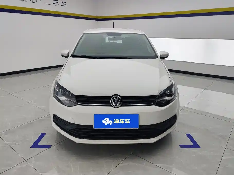 Volkswagen Polo 2016