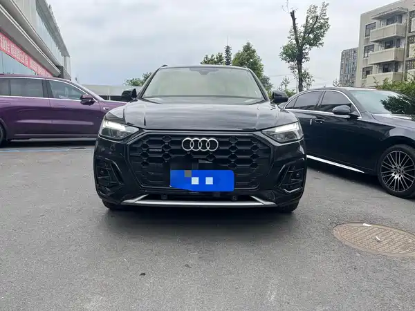 Audi Q5L 2023