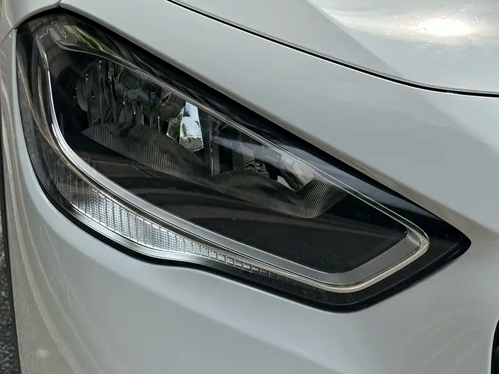 Mercedes-Benz GLA 2021 — фото 11