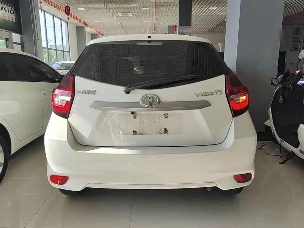 Toyota Vios FS 2022 — фото 6