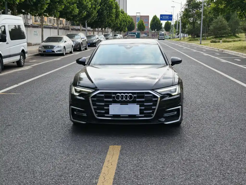 Audi A6L 2024