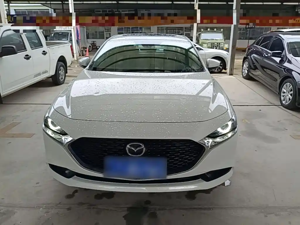 Mazda 3 Axela 2021