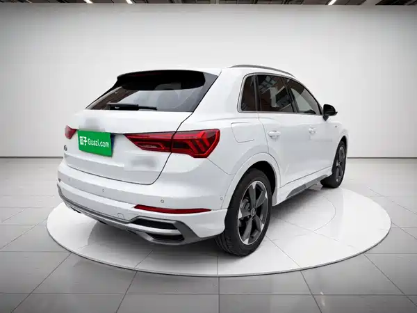 Audi Q3 2021