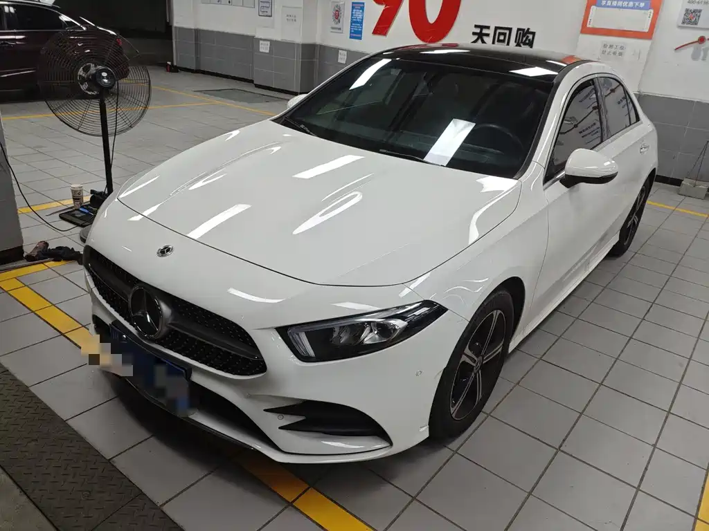 Mercedes-Benz A-Class 2022 — фото 1
