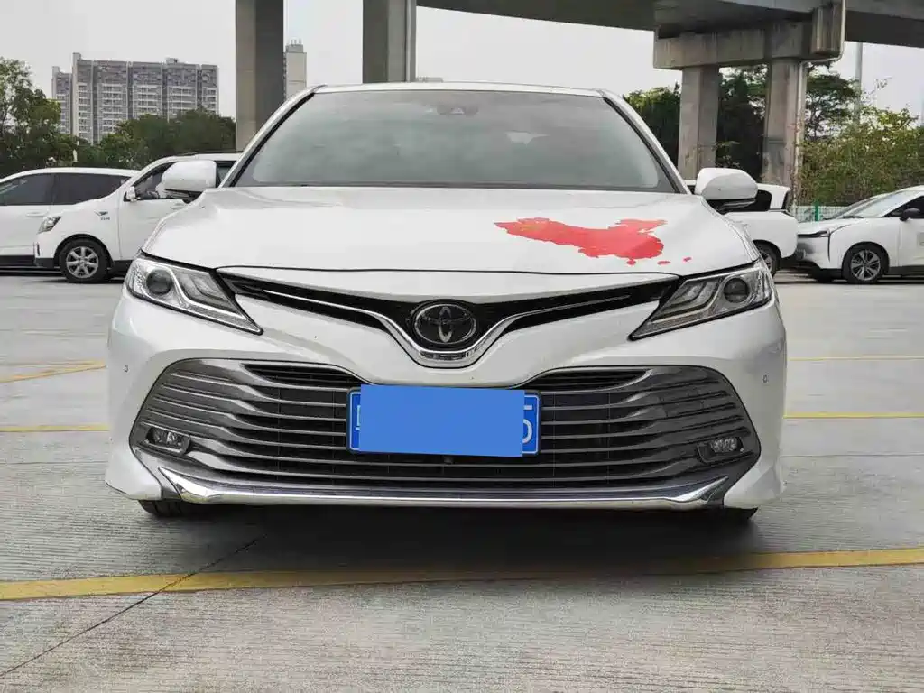 Toyota Camry 2020 — фото 3