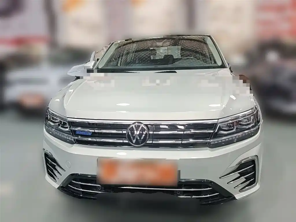 Volkswagen Tiguan L PHEV 2021 — фото 5