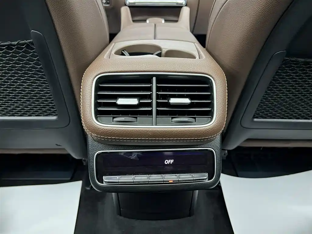 Mercedes-Benz GLE 2024 — фото 14