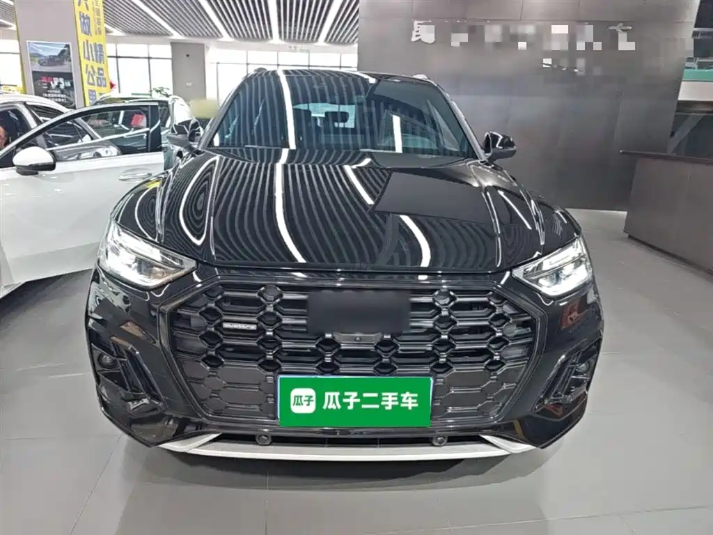 Audi Q5L 2023 — фото 3