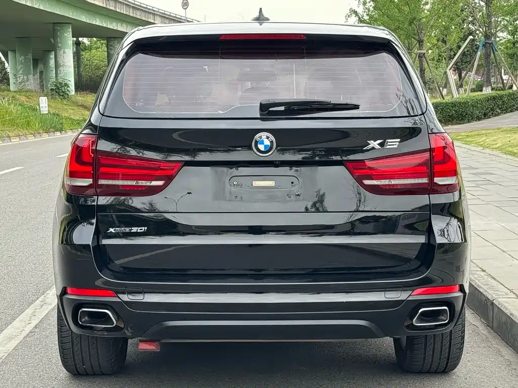 BMW X5 2018 — фото 19