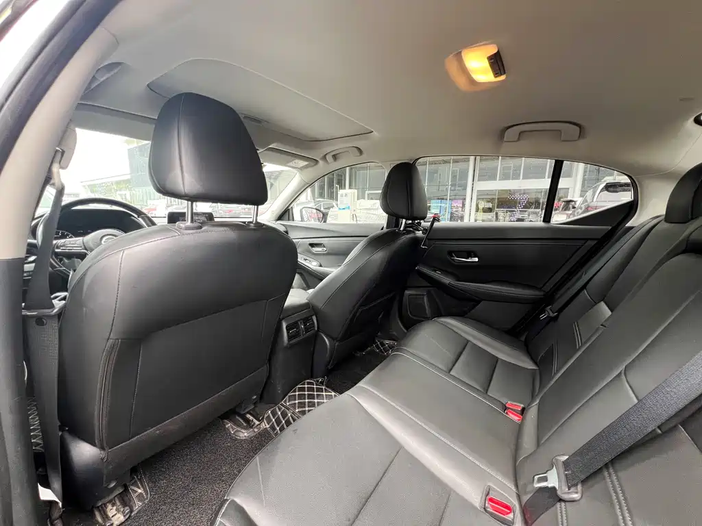 Nissan Sylphy 2019 — фото 6