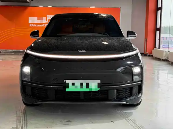 Li Auto L8 2023
