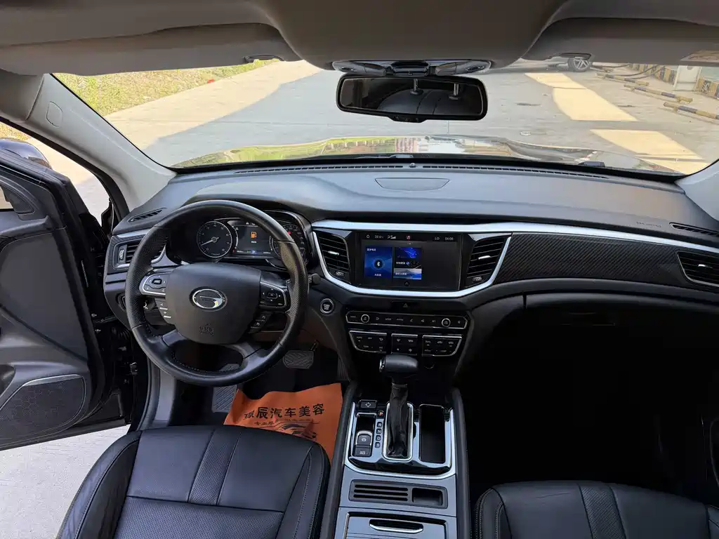 GAC Motor Trumpchi GS7 2020 — фото 16