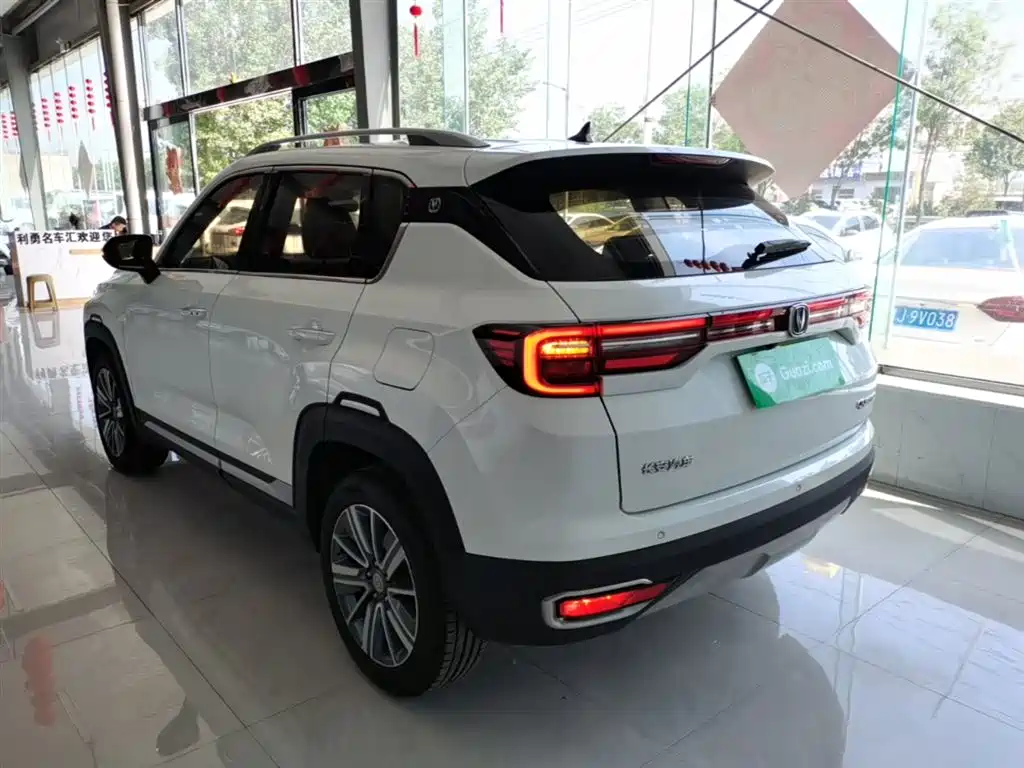 Changan CS35PLUS 2018 — фото 5